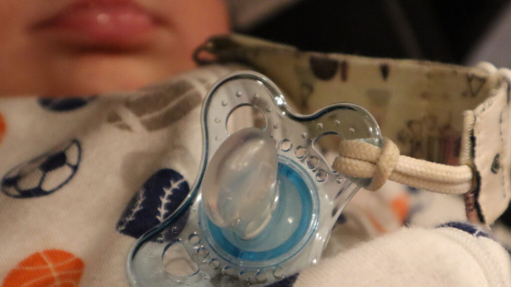 Pacifier Use and Thumb Sucking - Pediatric Dentistry